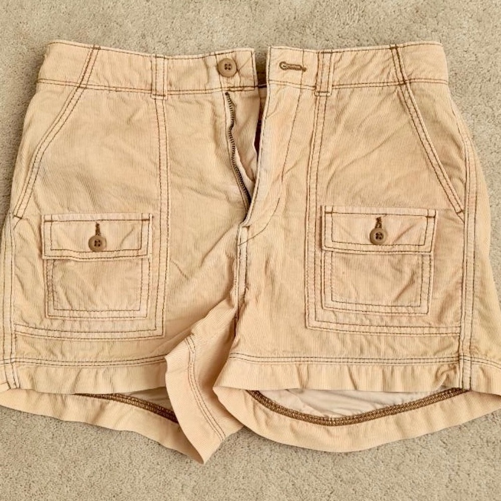 AMERICAN EAGLE Light Pink Cotton 6 Pocket Shorts Size 2